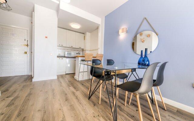 Holidays2Benal Beach