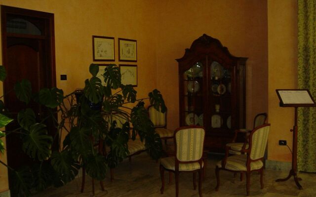 Club Malaspina Hotel