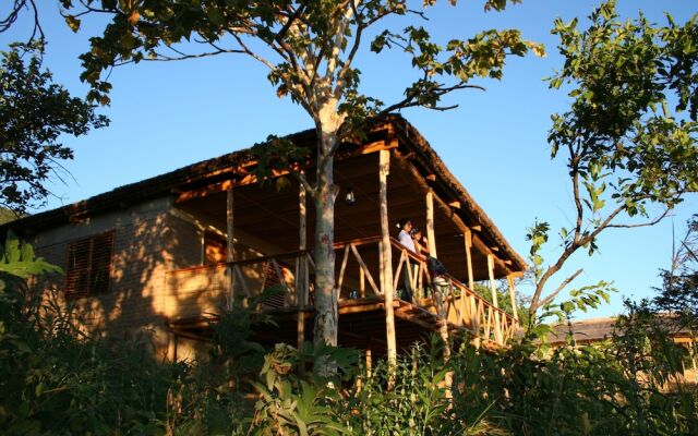 Ruaha Hilltop Lodge