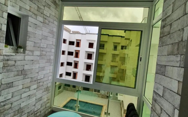 Appartement avec piscine, 1min de la plage
