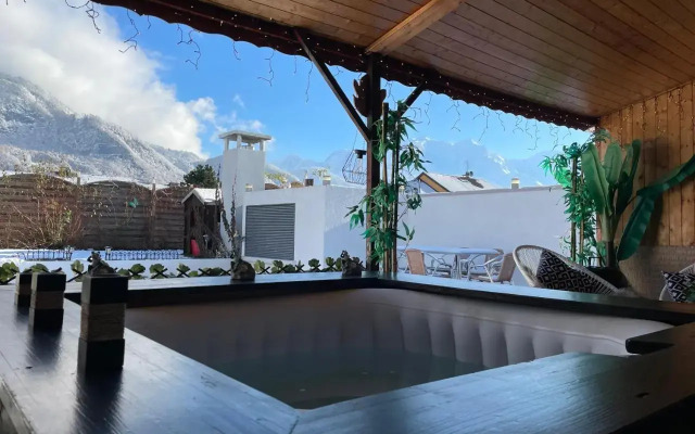 Rooftop 1 - Jacuzzi privé au pied du Monte-blanco