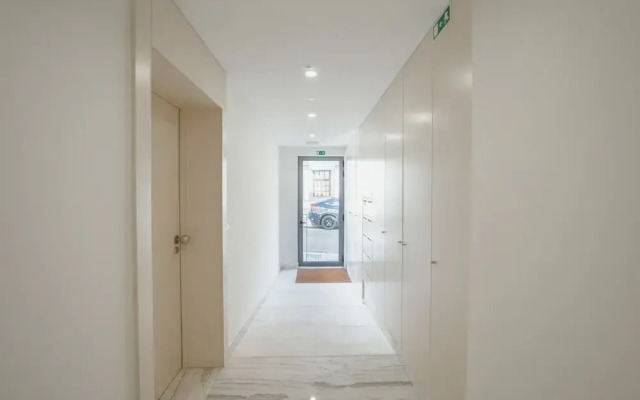 Gaia Premium B Apartment by Vacationy