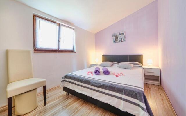 Holiday Home & Apartments Primavera