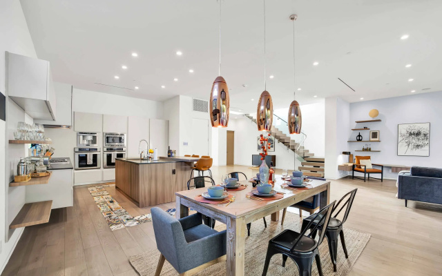 LA Villa by Avantstay Walk to The Grove LA