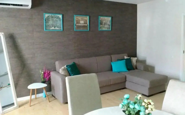 Apartment 17 Gumbri