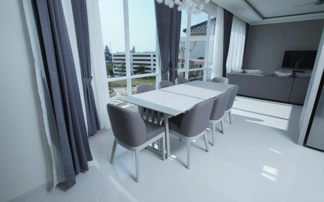 Nirvana Villas Puncak