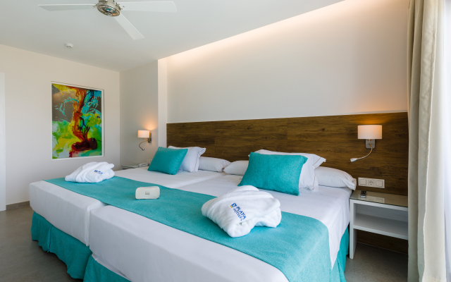 Playalinda Hotel