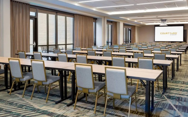 Courtyard by Marriott Atlanta Midtown