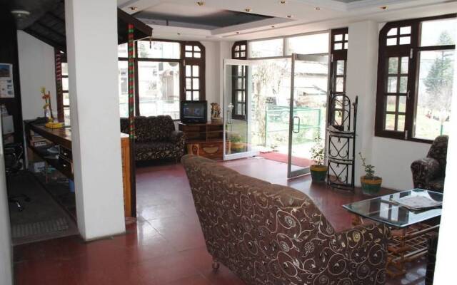Hotel Hadimba Way