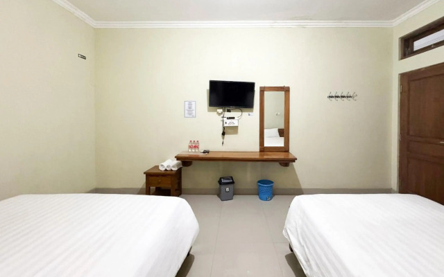 OYO 594 Joglo Manggisan Syariah