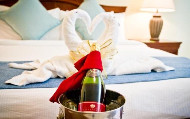 Cara Suites Hotel & Conference