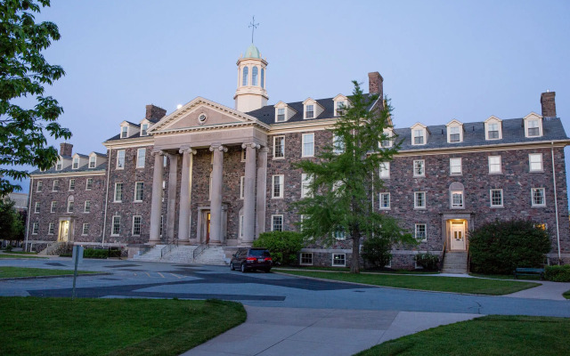 University of King's College