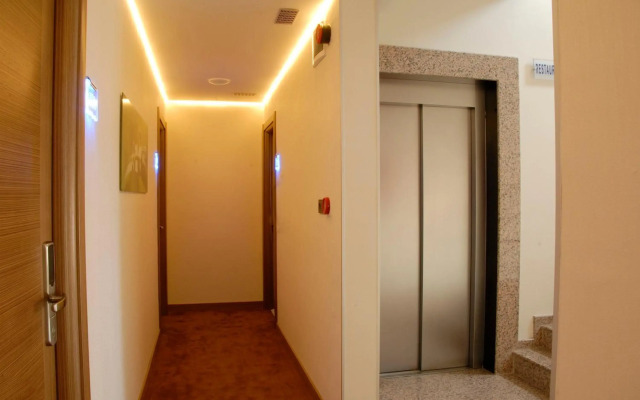 Lounge Boutique Hotel