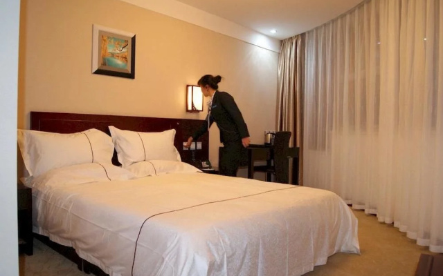 Jiayun Hotel