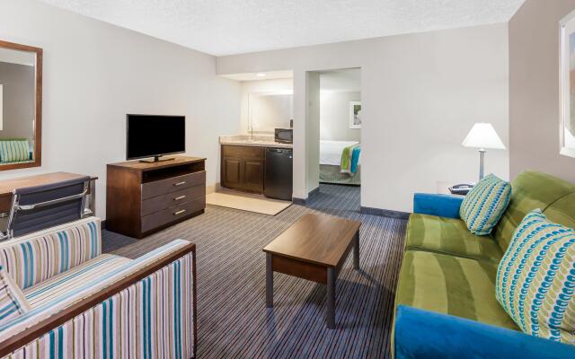 Holiday Inn Hotel & Suites Oklahoma City North by IHG
