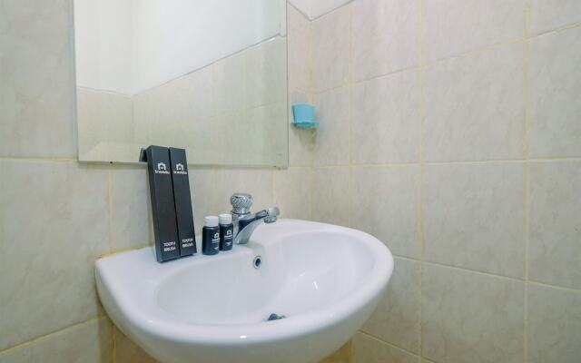 Chic and Cozy Studio Park View Condominium Apartment