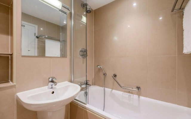 Sukhumvit Suites Hotel