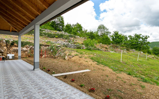 Home Near Red Lake in Ricice