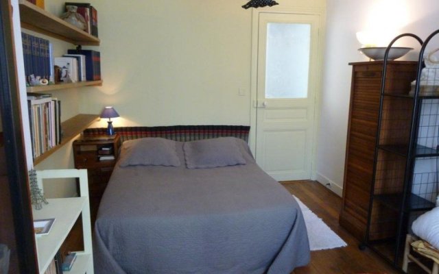 Bed And Breakfast Charonne 2