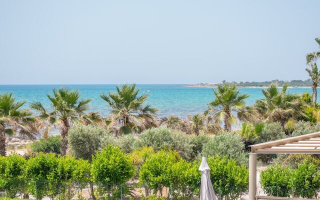 Sea front Villa Dagi - Gorgona Complex