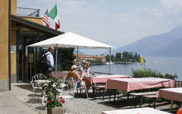 Lake Como Hostel