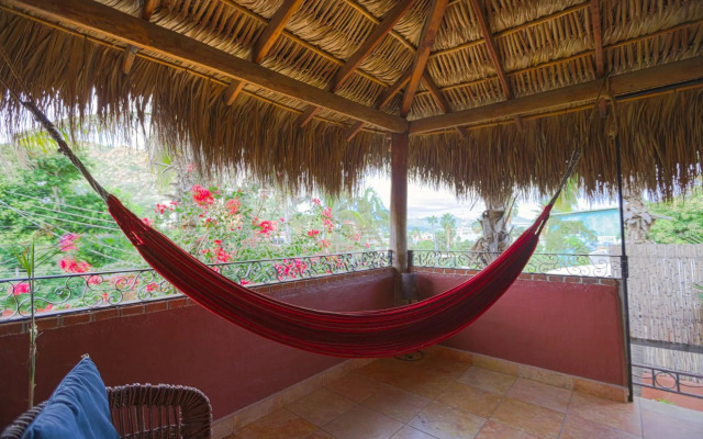 The Bungalows Hotel