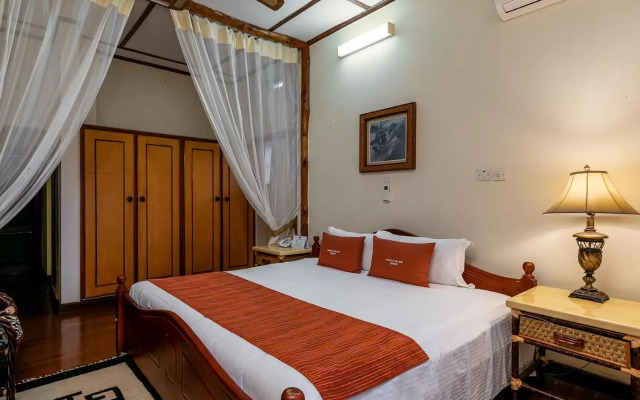 Mweya Safari Lodge