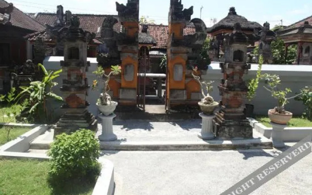 Patras Hostel Ubud