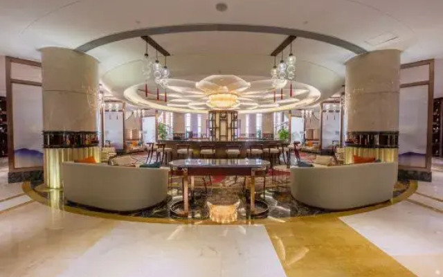 Qilu Jiudi Yujing Hotel