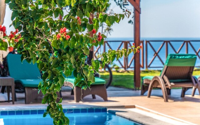 Amazing Home in Milatos with Hot Tub, Sauna & WiFi