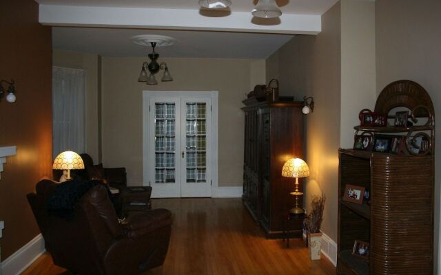 Sackville Bed & Breakfast