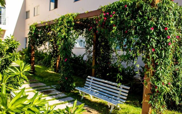 Ozaki's Hotel