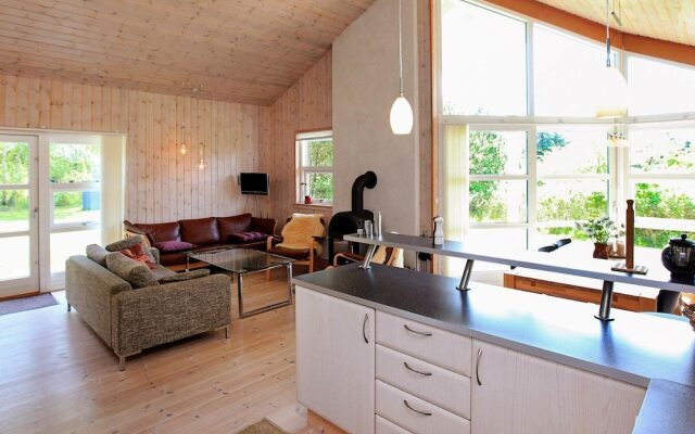 Comfortable Holiday Home in Rødby Near Sea