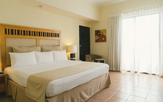 Hotel NYX Cancun All Inclusive