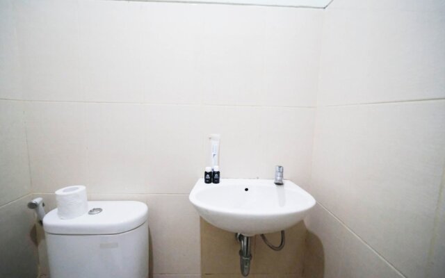 Comfy And Homey 2Br At Bale Hinggil Apartment