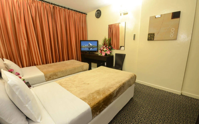 Royal Prince Hotel