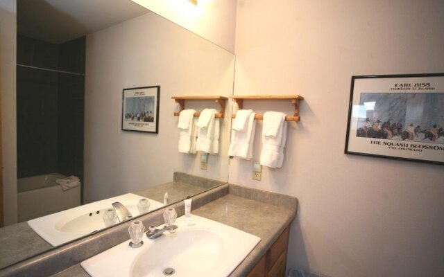 Cimarron Lodge