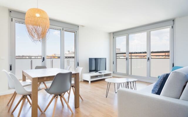 Olala Port Forum Apartments