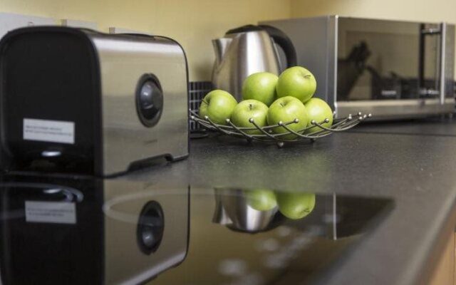 Melal Hotel Apartments
