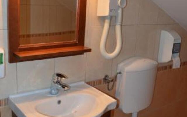 Hotel Lukov Dom