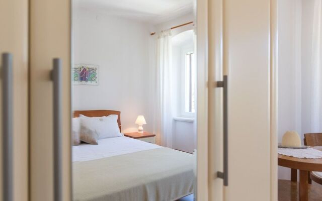 Apartments Ivona