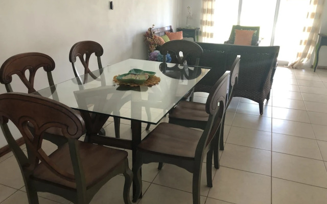 Ixtapa Exclusiva Villa en la Zona Hotelera