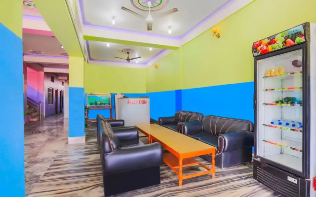 Spot on 423 Hotel Zamzam & Restaurant