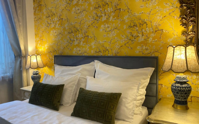 Prague center two minutes walk to Wenceslas Square