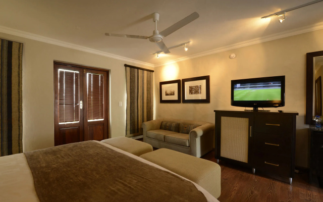 Whalesong Hotel & Spa