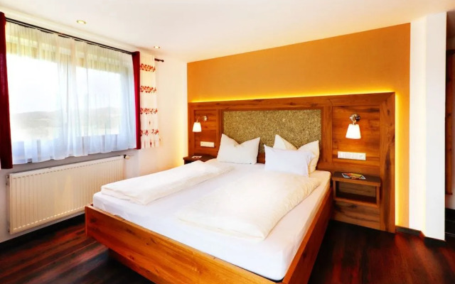 Wandern Und Wohlfa 1 4 Hlpension Schuasterhof