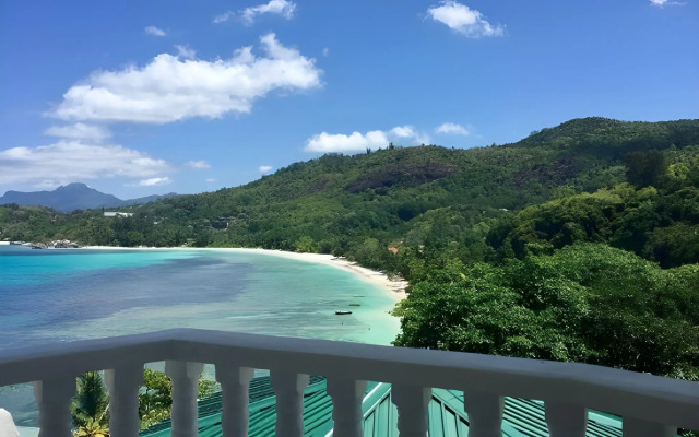 Lazare Picault Hotel