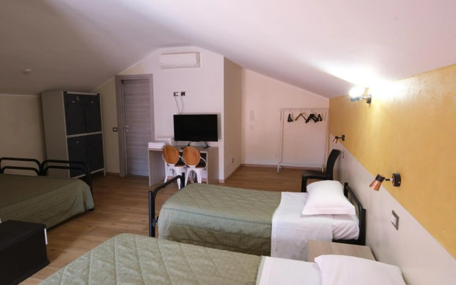Milano Hostel
