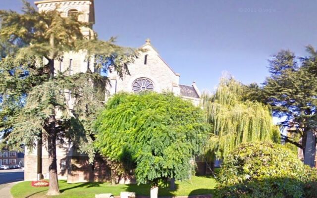 hotelImage