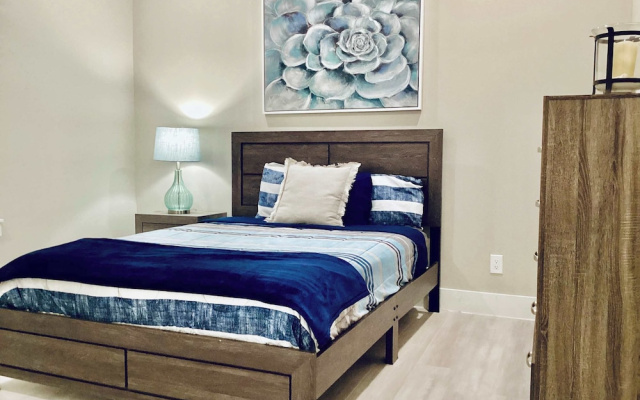 Kemah Marina  Home for 8